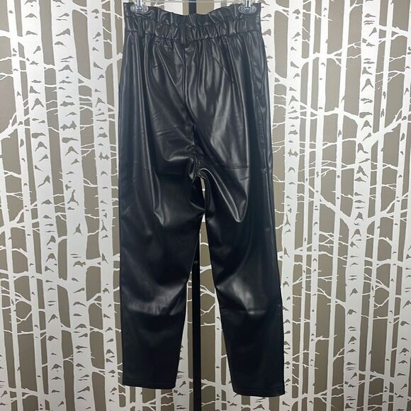 BB Dakota NEW $110 Black Faux Leather High Rise Paper Bag Waist Pants sz 10 - Picture 3 of 12